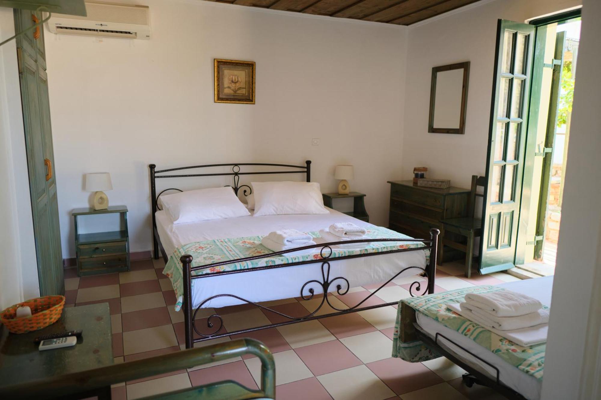 Koralia Apartments Kastrisianika Bagian luar foto